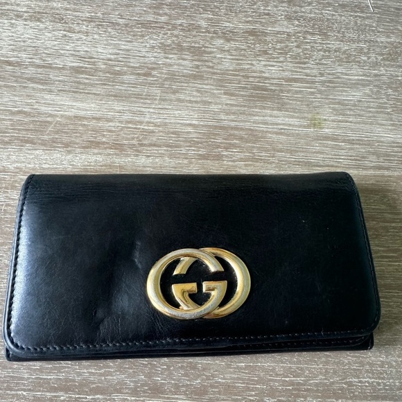 GUCCI
Calfskin Interlocking G French Wallet Black - Picture 4 of 10